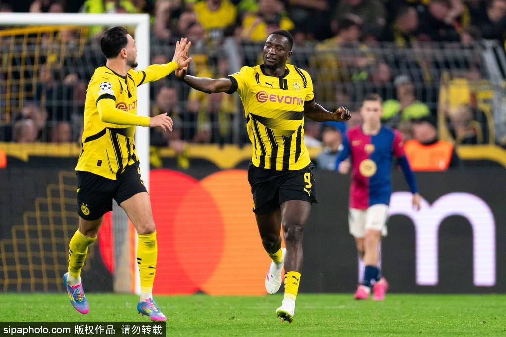 皇冠信用网登1_欧冠-吉拉西帽子戏法难救主 巴萨总分5-3多特晋级4强