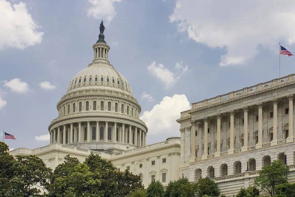 大阪vs奈良俱乐部_51比50大阪vs奈良俱乐部,副总统万斯投下关键1票!美国参议院通过“大而美”法案,并提交众议院