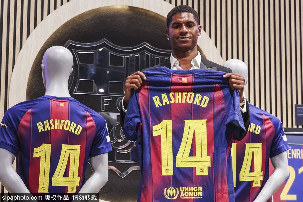 皇冠信用网如何申请_拉什福德巴萨首球:曼联队友力挺的背后故事