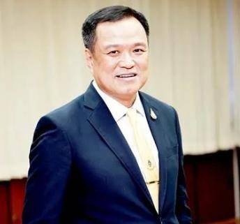 法国vs波兰_阿努廷当选泰国新总理!祖籍广东法国vs波兰,曾说“我是100%的中国人后代”,任副总理时亲自到机场迎接中国游客