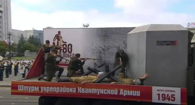 萨尔瓦多甲组联赛_离谱萨尔瓦多甲组联赛！俄罗斯把日本雇佣兵俘虏关笼子里游街示众？和中国有关系？