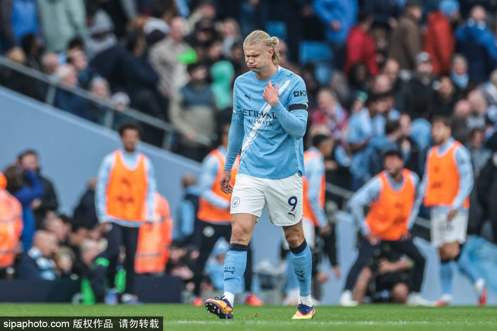 巴西圣保罗州杯_碾压局!曼城2-0那不勒斯数据:射门23-1巴西圣保罗州杯,射正8-1,角球9-2背后的战术解析与球员故事