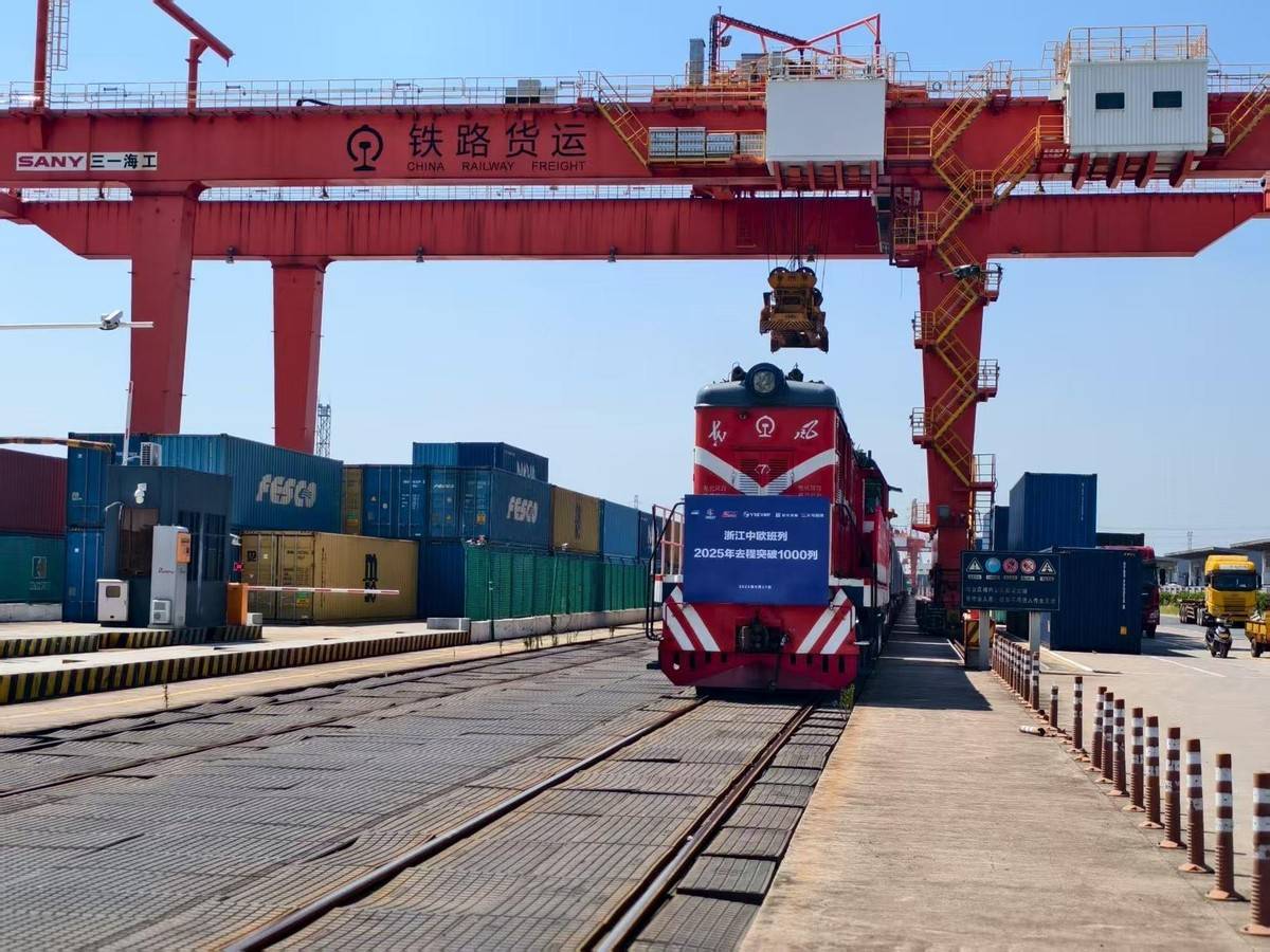 皇冠信用代理_眼看一分钱都赚不到了皇冠信用代理,波兰总理立马改口,重开边境口岸,请求中方回心转意