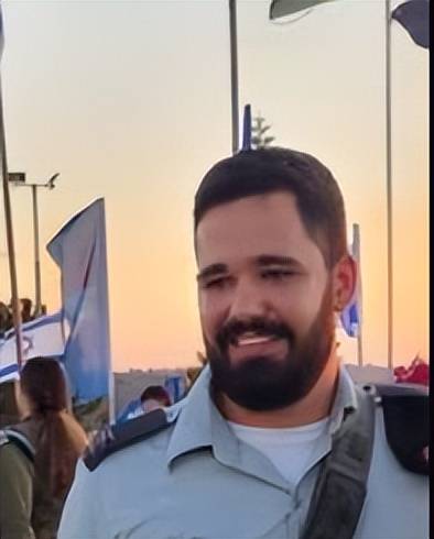 皇冠信用盘代理注册_一命抵一命！敢死队手持56步枪皇冠信用盘代理注册，打死一名以军少校，进地道前阵亡