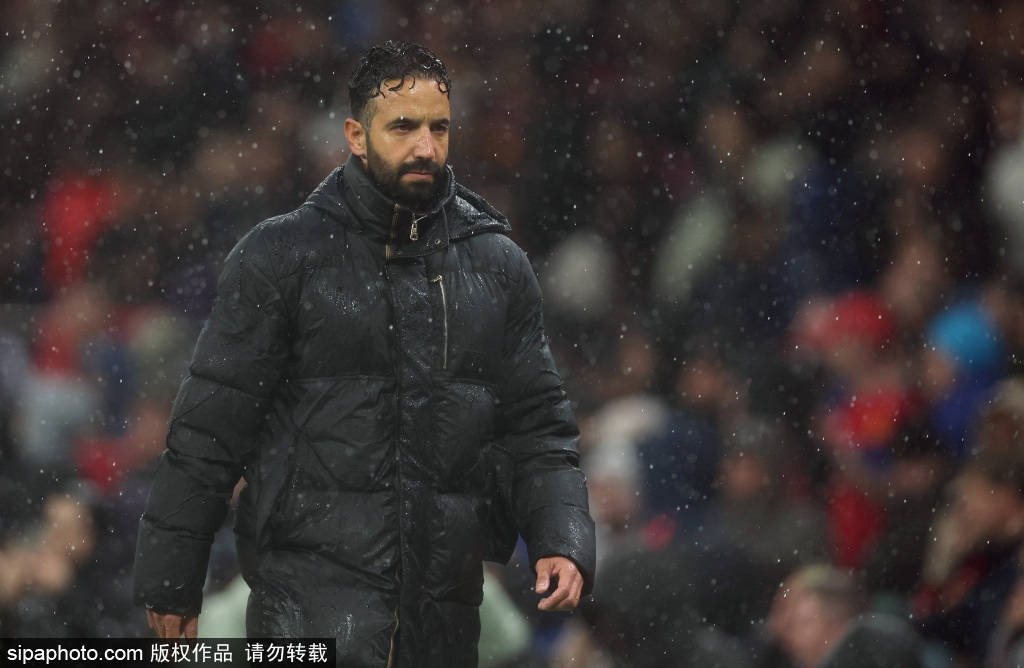 皇冠信用網出租_转会风暴来袭!曼联瞄准贝林厄姆皇冠信用網出租,费尔南德斯引沙特豪门哄抢