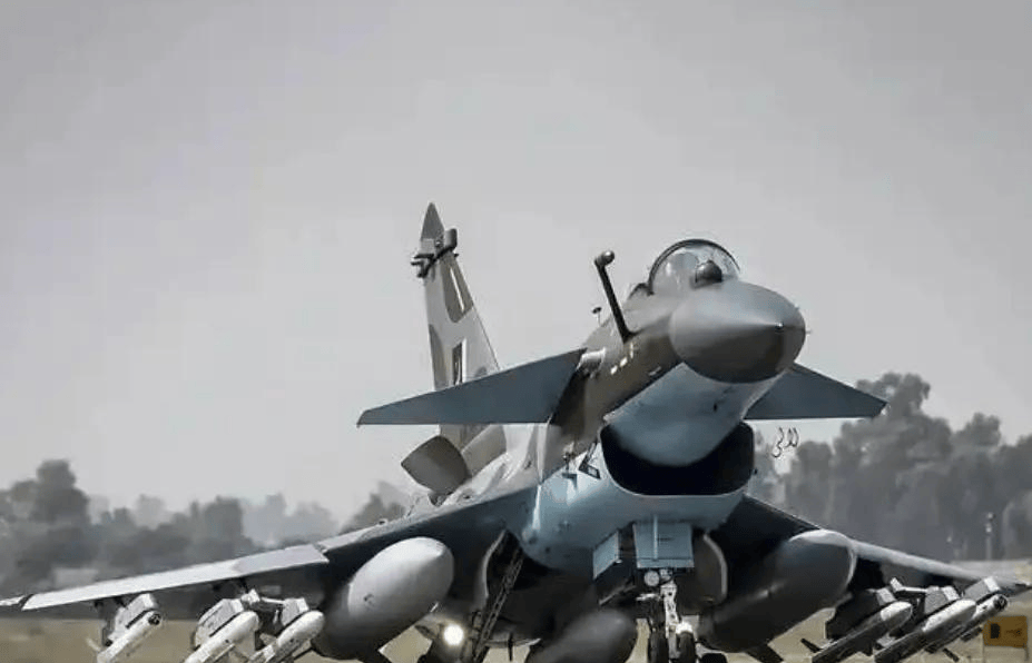 介绍个信用網网址
_印巴空战后介绍个信用網网址
,西方首次看到霹雳15:加军机上门挑衅,被解放军驱逐