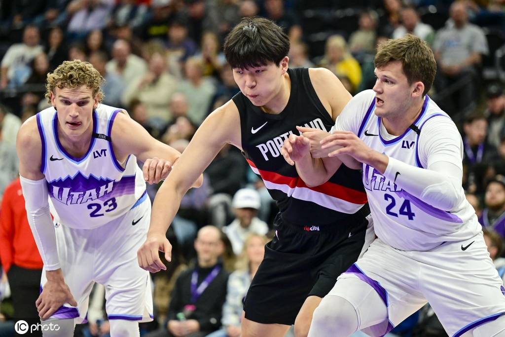 皇冠信用網代理占成_季前赛-杨瀚森3分0板+6犯毕业 爵士险胜开拓者