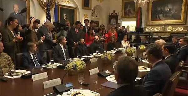 皇冠信用网出租代理
_特朗普调侃泽连斯基:我知道皇冠信用网出租代理
你不喜欢俄美白令海峡隧道的提议