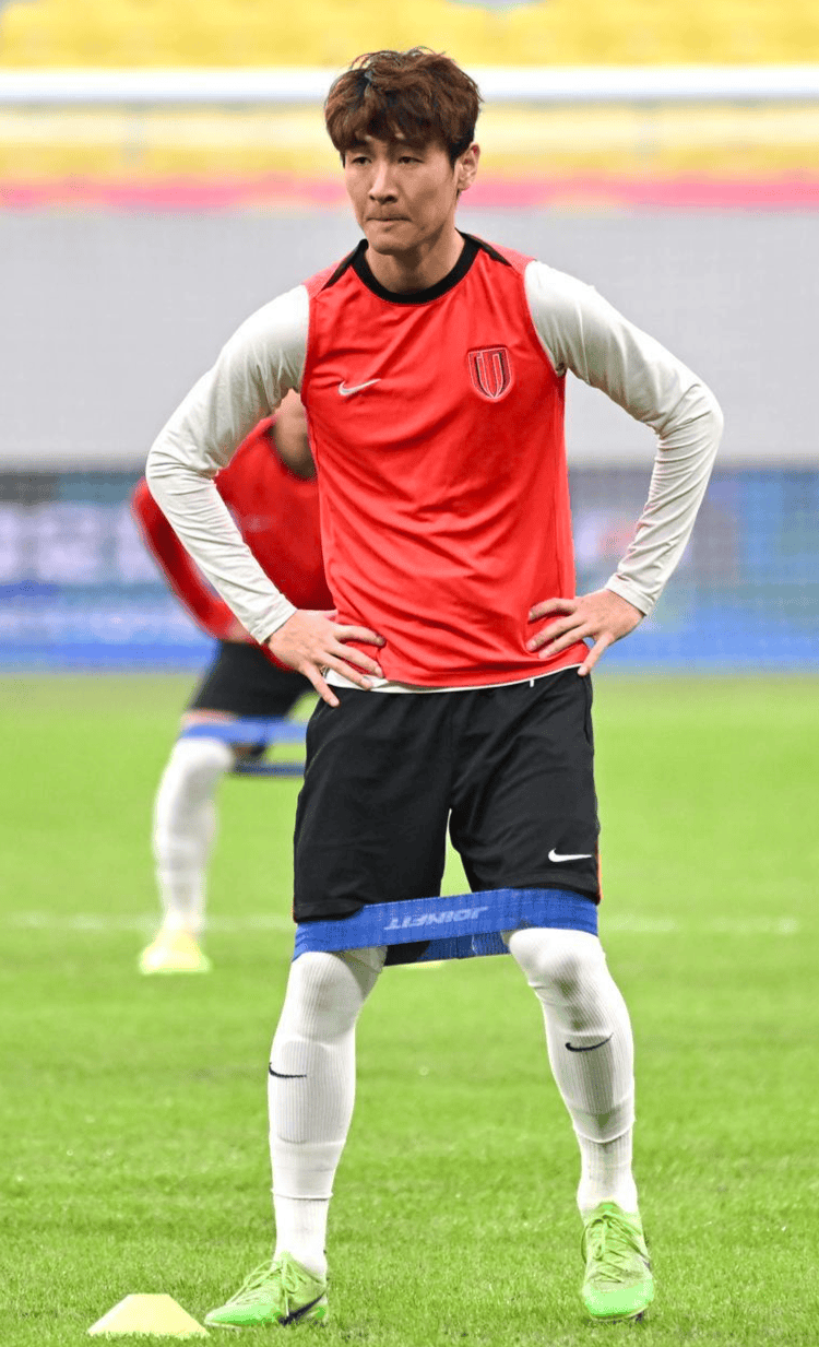 皇冠登3代理出租_中超争冠最后冲刺皇冠登3代理出租，徐正源：明晚联赛就是“一场战争”