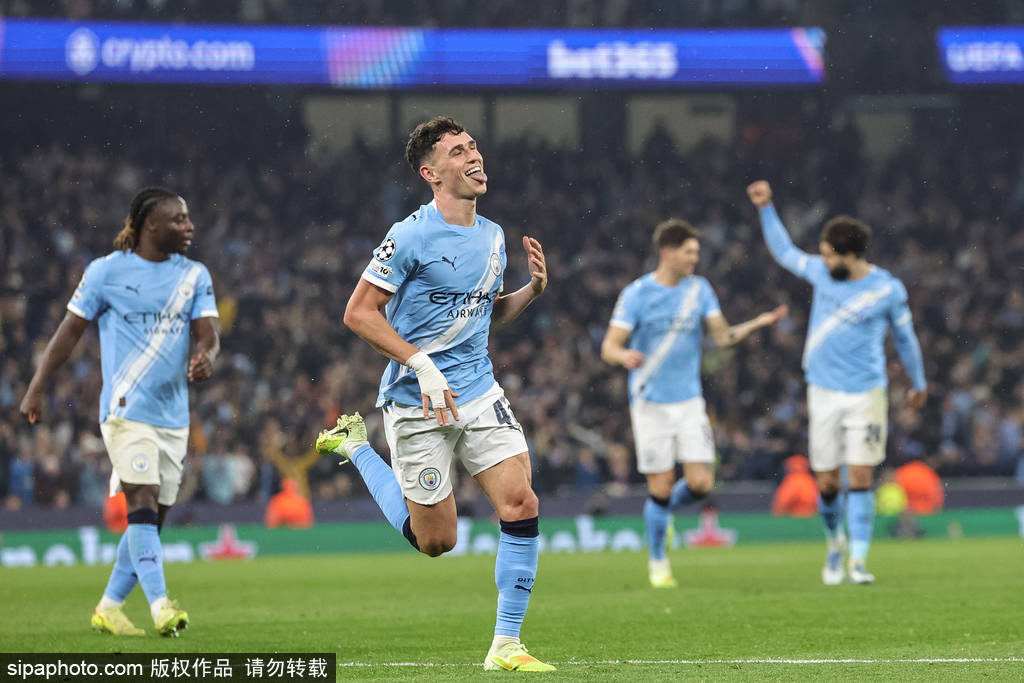 布鲁日vs 巴塞罗那_欧冠-哈兰德破门福登梅开二度 曼城4-1多特蒙德迎3连胜