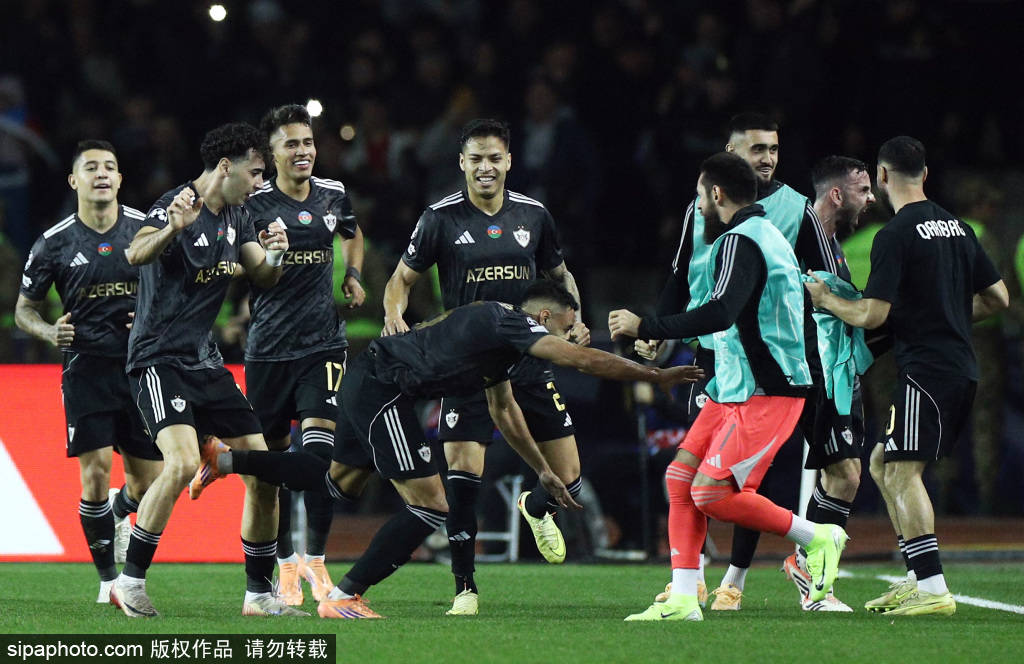 皇冠信用网APP下载
_U22国足流畅配合!杨希禁区内倒地皇冠信用网APP下载
,但裁判表示没有点球