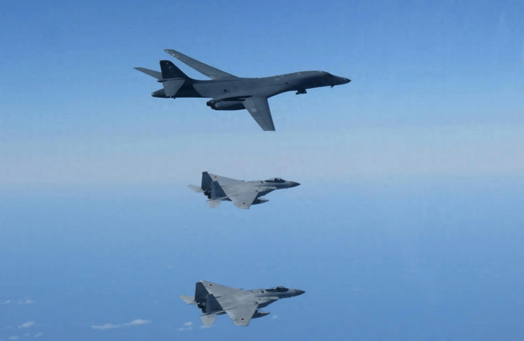 皇冠信用网开户_美日战机琉球集结皇冠信用网开户，不许中国改变现状？不到24小时，福建舰“亮剑”了！