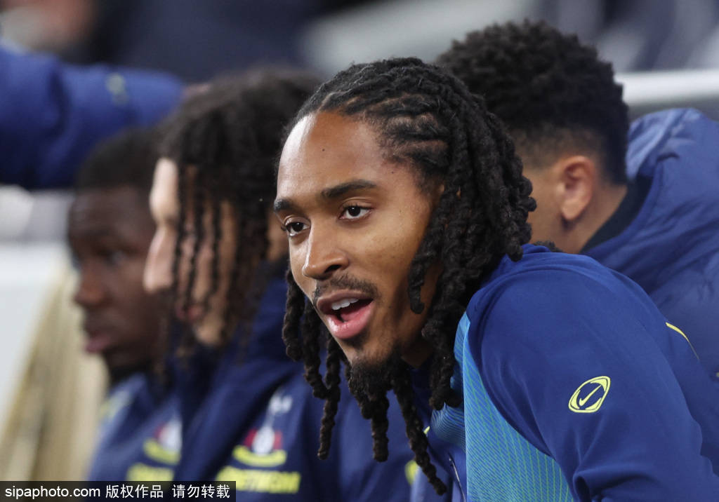 皇冠信用平台出租出售
_强势!阿森纳近15年英超主场北伦敦德比不败皇冠信用平台出租出售
,近6场取得5胜