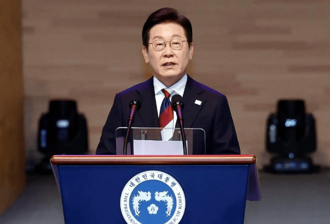 皇冠信用網登1
_悔不当初!看到中国对日本的手段皇冠信用網登1
,李在明突然嗅到不寻常气息,有一件事务必要当面解释清楚