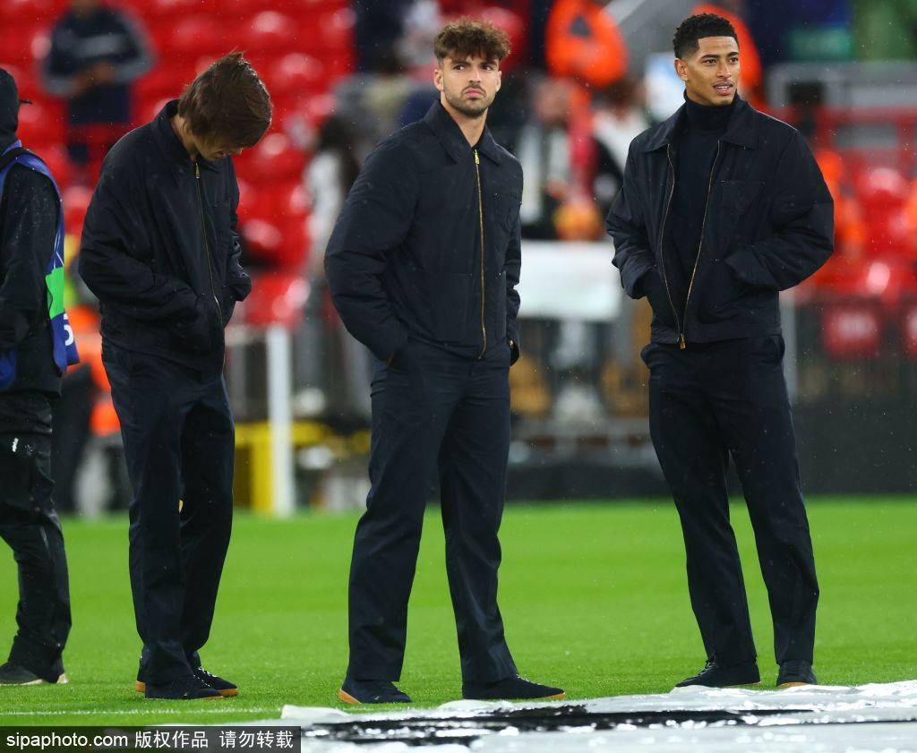 皇冠皇冠代理平台_更衣室决裂！利物浦酝酿换帅真相曝光皇冠皇冠代理平台，阿隆索举动令人意外