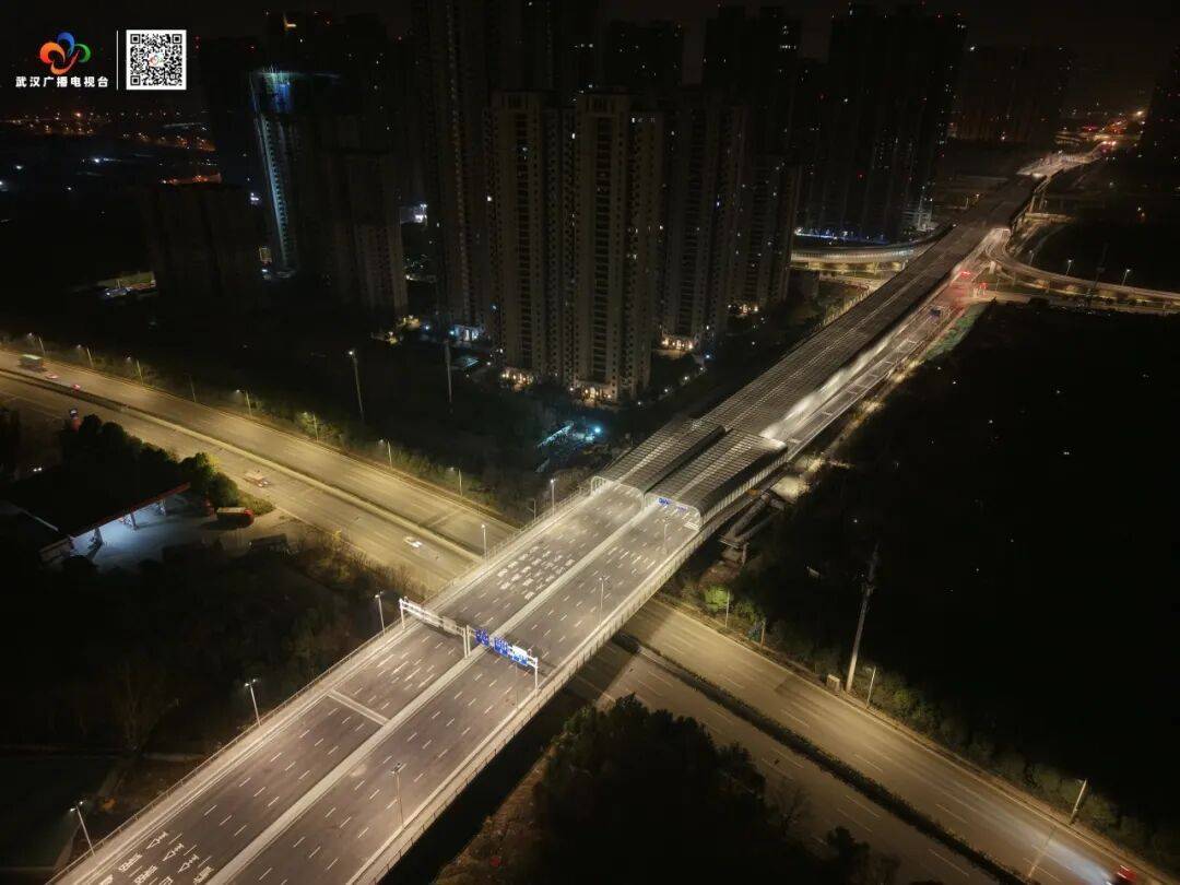 mos011皇冠账号_3分钟直达mos011皇冠账号!武汉城区一交通要道今晨通车