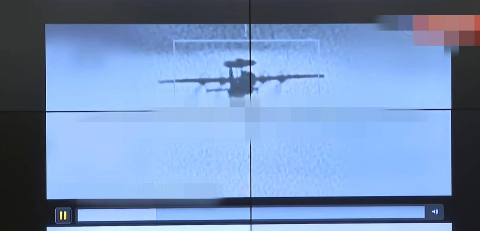 hga050皇冠手机登入_8个台军中将通报：解放军89架战机出击hga050皇冠手机登入，055开火，075舰逼近台岛