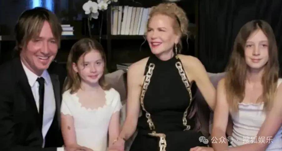 皇冠足球平台申请_终究还是离婚了皇冠足球平台申请!这样的结果已经算体面了吧!