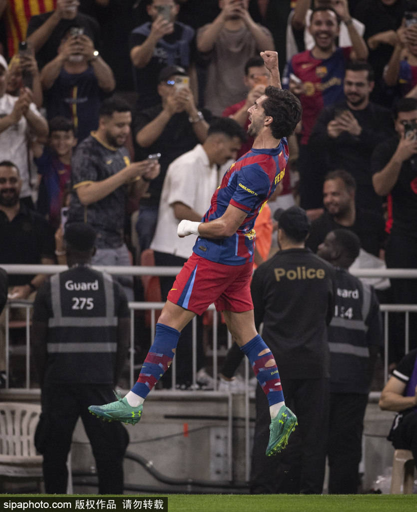 皇冠代理返水
_请忘掉哈兰德、凯恩和姆巴佩皇冠代理返水
,拉菲尼亚才是世界足坛最佳前锋