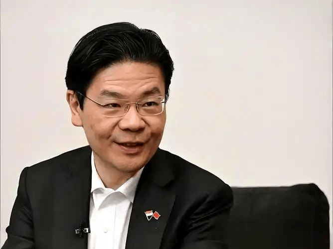 卡塔尔足球_九段线不认了卡塔尔足球，钓鱼岛也叫日本名了，新加坡到底在打什么算盘？